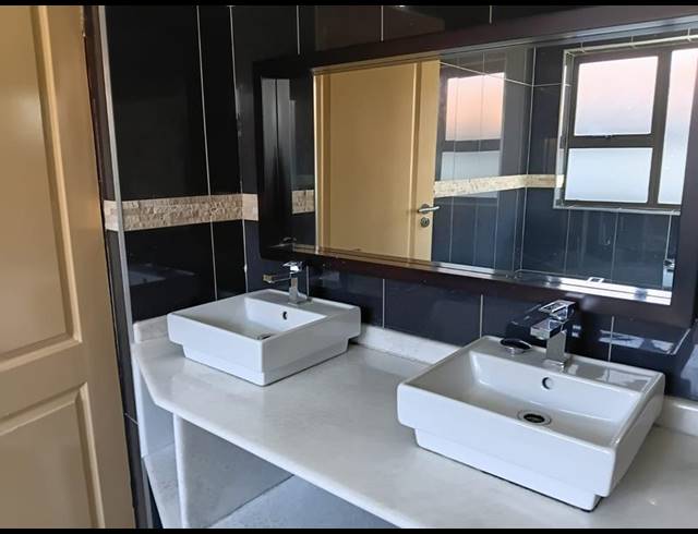 4 BEDROOM HOUSE FOR SALE IN LIEFDE EN VREDE